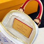 LV charm bag size 6.5X9X4.5cm - 3