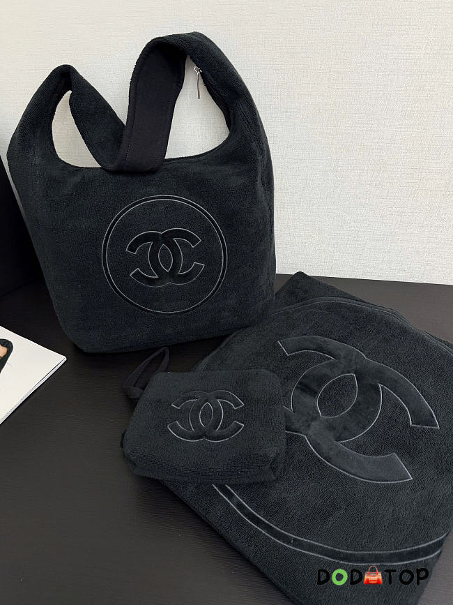 Chanel Beach black bag set with small wallet and towel size 45x60x20cm  - 1