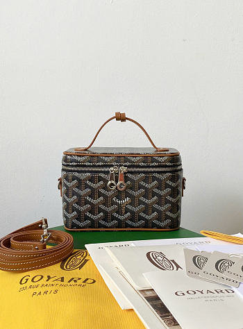 Goyard Muse Mini Vanity bag size 16x10x8cm