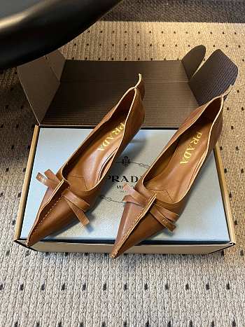 Prada Antiqued leather pumps - 02