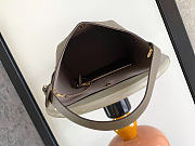Louis Vuitton M13044 Monogram Empreinte bag size 31 x 18 x 26cm - 6