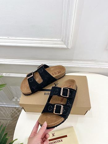 Louis Vuitton sandals Unisex - 01
