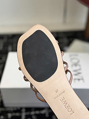Loewe Petal Anagram slide - 03 - 3