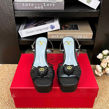 Valentino Coeur Royal Platform Sandal In Kidskin 115 mm - 02