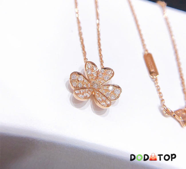 VAC necklace frivole pendant, large model  - 1