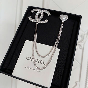 Chanel brooch silver 