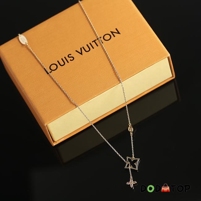 Louis Vuitton Necklace silver -011 - 1