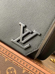 Louis Vuitton Aerogram black bag size 30x16x3cm - 3