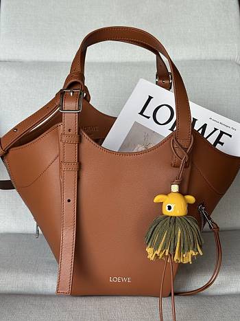 LOEWE Hammock Flip bag in classic calfskin size 15x22.5x22cm