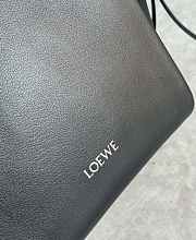 LOEWE Hammock Flip bag in classic calfskin size 15x22.5x22cm - 02 - 4