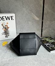 LOEWE Hammock Flip bag in classic calfskin size 15x22.5x22cm - 02 - 3