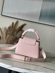 Louis Vuitton Capucines bag size 21×14×8 cm - 2
