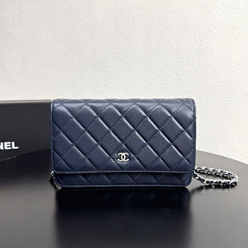 Chanel woc navy bag size 19x12x3cm