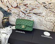 Chanel flap bag green size 20cm - 1