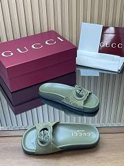 Gucci sandals logo - 02 - 3