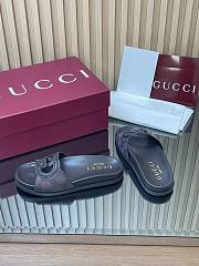 Gucci sandals logo - 04 - 5