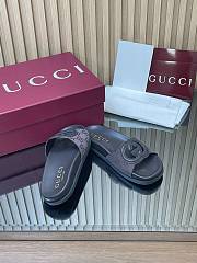 Gucci sandals logo - 04 - 3