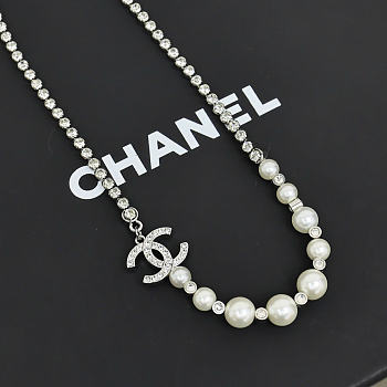 Chanel necklace silver
