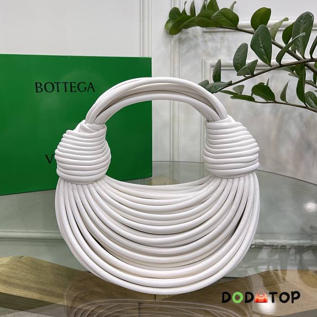 Bottega Veneta in white Bag Size 25 x 12 x 10 cm - 1