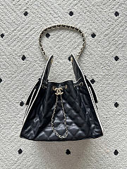 Chanel black bag size 26x30x14cm - 1