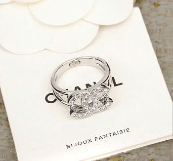 Chanel ring siver 