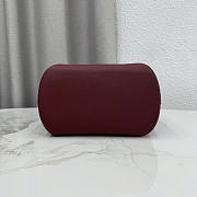 Dior Medallion Bucket Bag red size 26.5 x 26 x 15 cm - 4