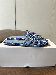 Loewe Slide A3 - 5