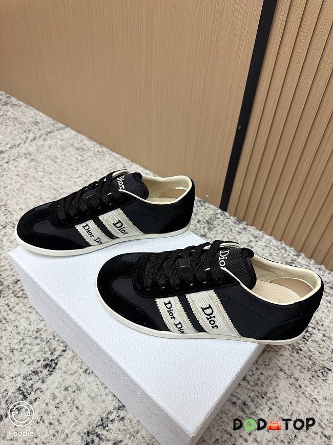 Dior Ribbon Sneaker - 02 - 1