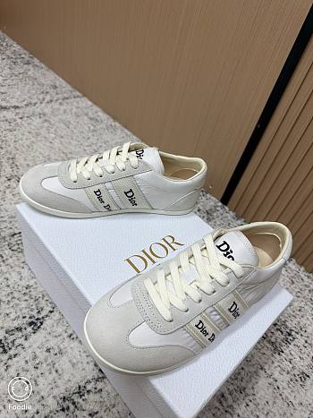 Dior Ribbon Sneaker - 04