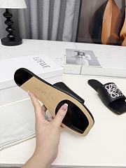 Loewe slides - 01 - 6