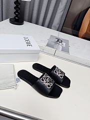 Loewe slides - 01 - 3