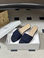 Dior Médaillon Slide - 01 - 2
