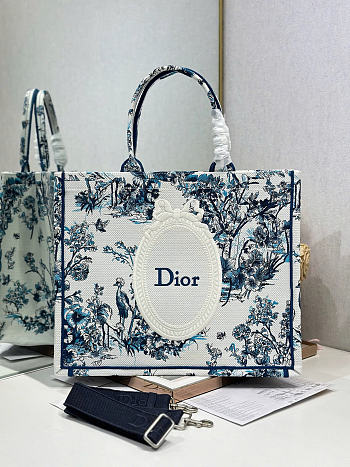 Dior Large Book Tote blue Multicolor Daisy bag 41x14x32cm