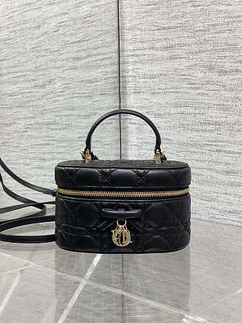 Dior Mini Vanity black bag Lambskin size 17x10.5x8cm
