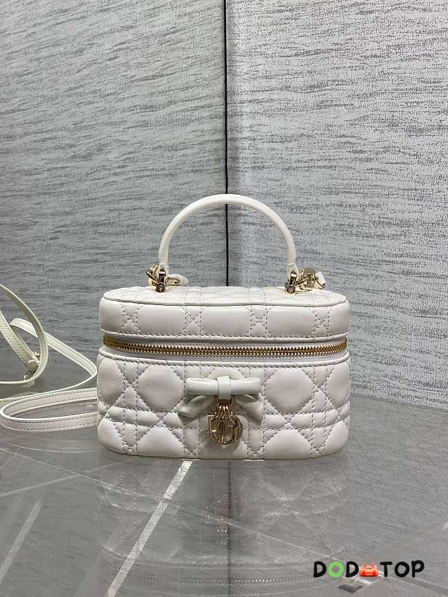 Dior Mini Vanity white bag Lambskin size 17x10.5x8cm - 1