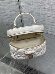 Dior Mini Vanity white bag Lambskin size 17x10.5x8cm - 3