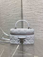 Dior Mini Vanity blue bag Lambskin size 17x10.5x8cm - 1