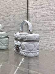 Dior Mini Vanity blue bag Lambskin size 17x10.5x8cm - 6