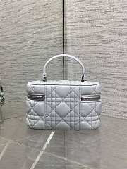 Dior Mini Vanity blue bag Lambskin size 17x10.5x8cm - 2