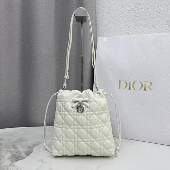 Dior Adiorable Mini Bucket Bag white Lambskin bag size  22x20x5.5cm 