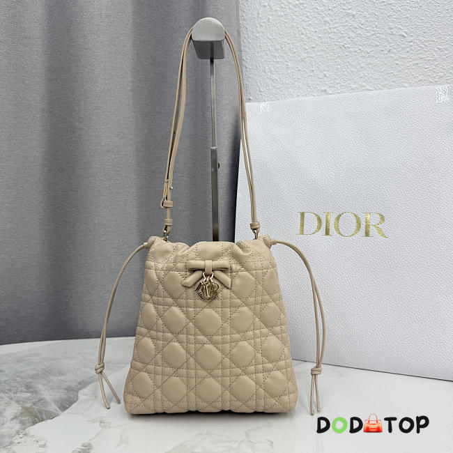 Dior Adiorable Mini Bucket Bag beige Lambskin bag size 22x20x5.5cm - 1