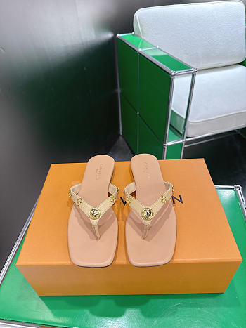 Lv slides beige