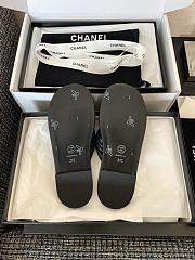 Chanel Thong sandals black  - 2