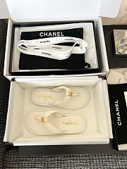 Chanel Thong sandals white  - 2