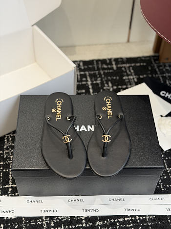 Chanel Thong sandals black - 01