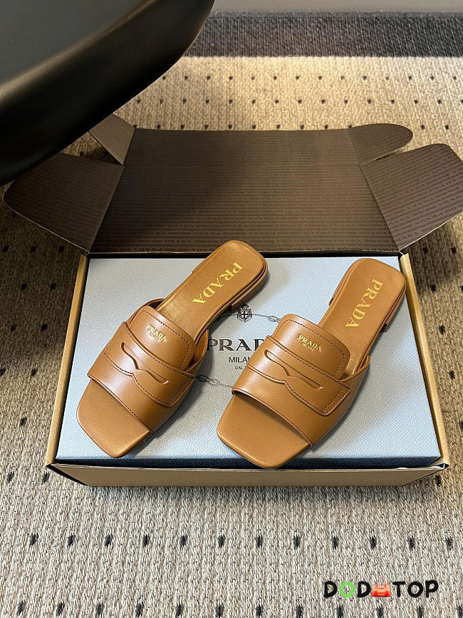 Prada leather sandals brown - 1