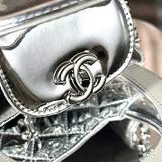 Chanel silver bag size 19x13x7cm - 3