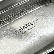 Chanel silver bag size 19x13x7cm - 2