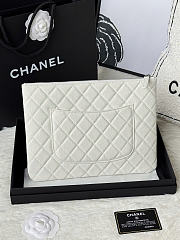 Chanel clutch white size 28x20x1cm - 2