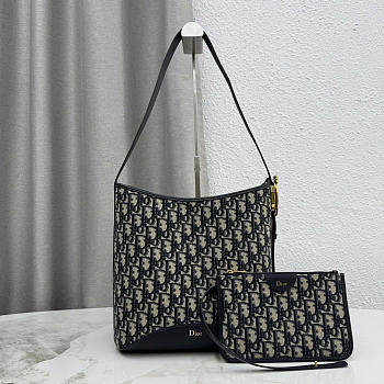 Dior Medallion Bucket Bag caro size 26.5 x 26 x 15 cm
